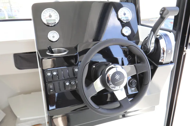 Slide: The Image of Helm / Single Lever Engine Control - 4