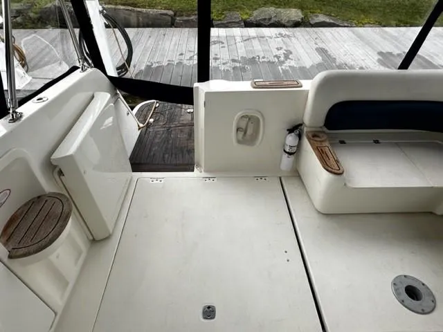 Slide: The Image of 2005 Cranchi 37 Smeraldo boat interior with seating and deck view. - 10