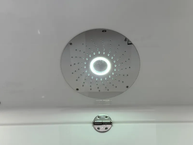 Slide: The Image of Everglades 395 Center Console 2024 - 113