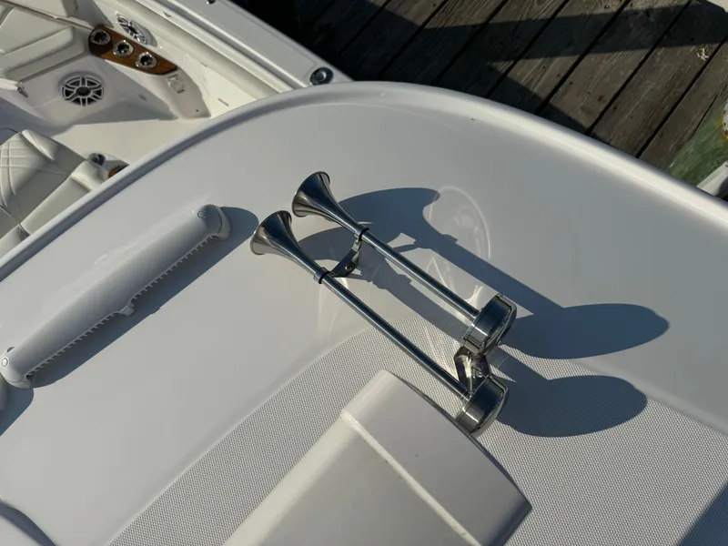 Slide: The Image of Everglades 395 Center Console 2024 - 50