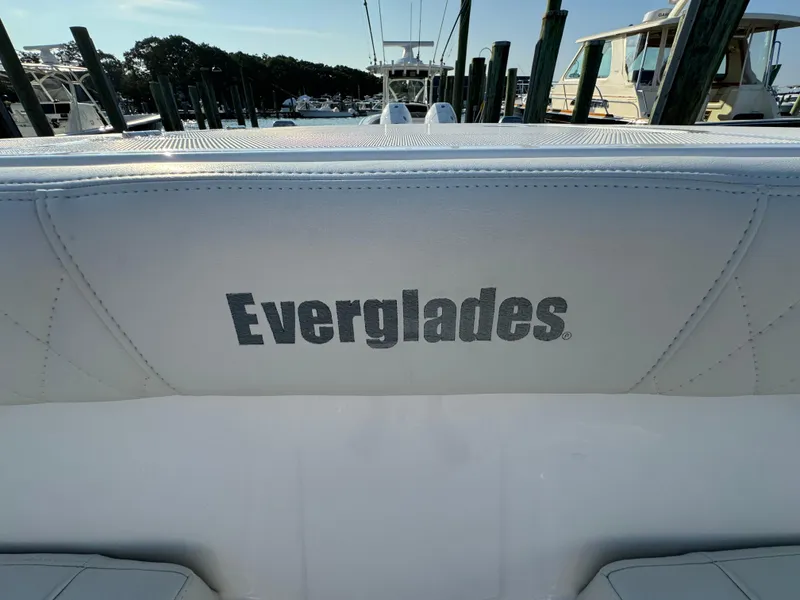 Slide: The Image of Everglades 395 Center Console 2024 - 85