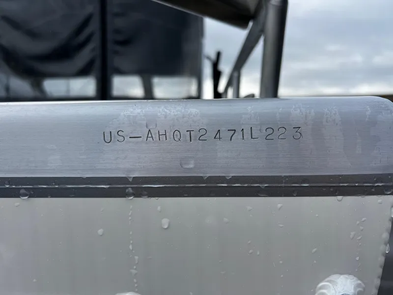 Slide: The Image of 2023 Thunder Jet 21 Chinook OS boat hull identification number. - 29