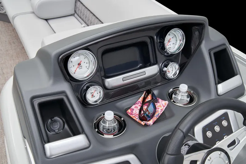 Slide: The Image of Ranger Reata 220C - 11