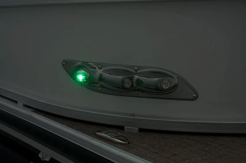 Slide: The Image of Ranger Reata 220C - 20