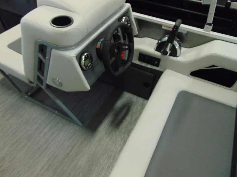 Slide: The Image of Godfrey Mighty G Fishing 1476 F 2023 - 7