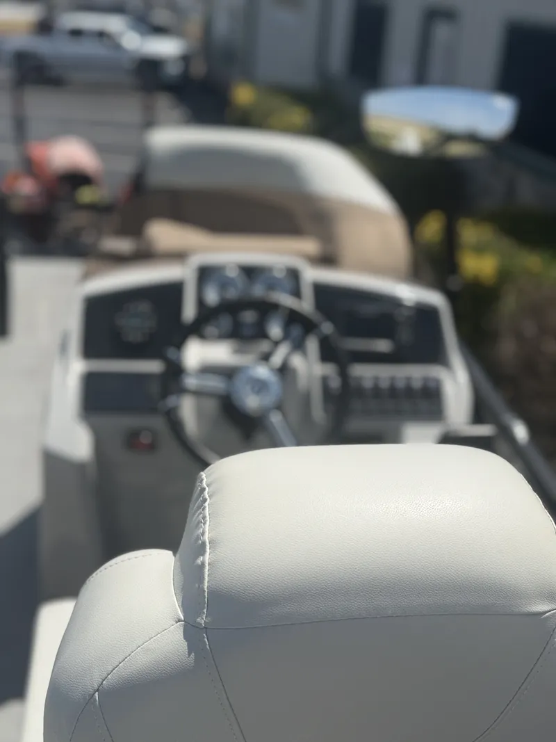 Slide: The Image of Sylvan Mirage Cruise 820 LZ 2023 - 28