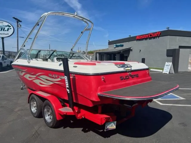 Slide: The Image of Supreme V232 SKY 2007 - 8