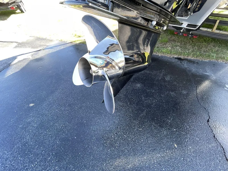 Slide: The Image of South Bay 525 RS 2023 - 12