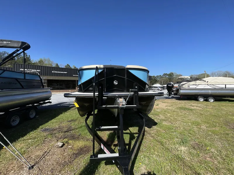 Slide: The Image of South Bay 525 RS 2023 - 17