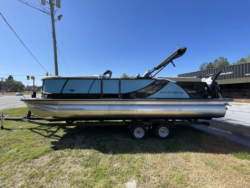 Slide: The Image of South Bay 525 RS 2023 - 19