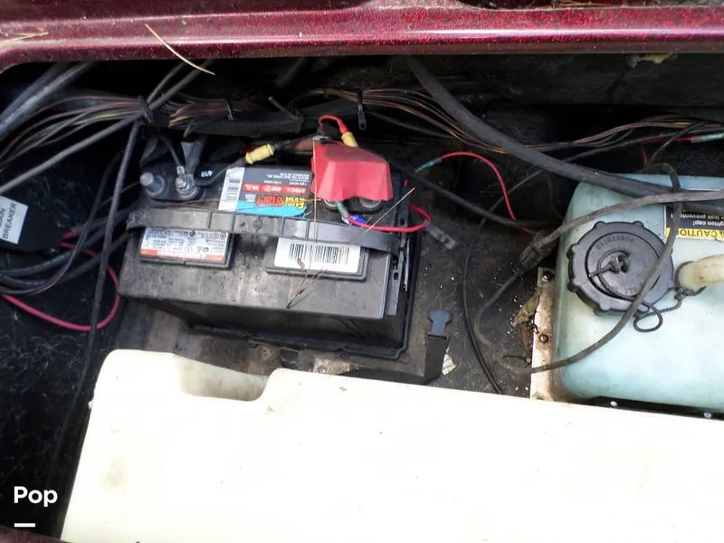 Slide: The Image of 2015 Stratos 486 SF for sale in Braxton, MS - 41