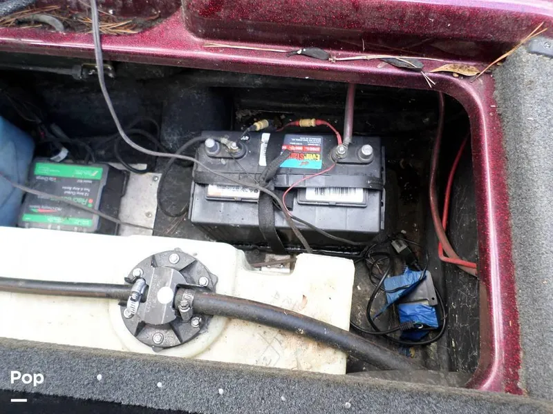 Slide: The Image of 2015 Stratos 486 SF for sale in Braxton, MS - 42