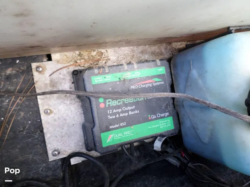 Slide: The Image of 2015 Stratos 486 SF for sale in Braxton, MS - 47