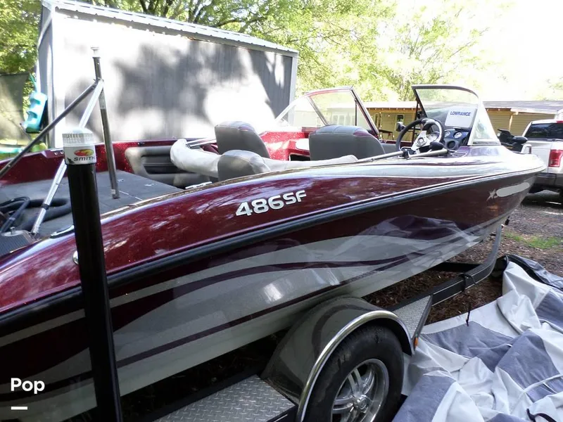 Slide: The Image of 2015 Stratos 486 SF for sale in Braxton, MS - 5