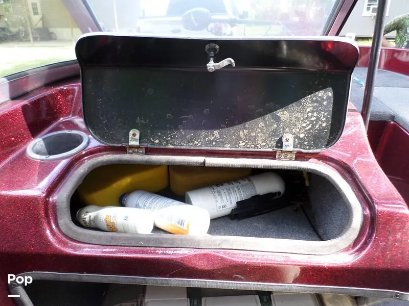 Slide: The Image of 2015 Stratos 486 SF for sale in Braxton, MS - 64