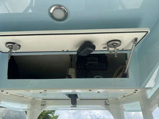 Slide: The Image of Cobia 262 Center Console 2023 - 16