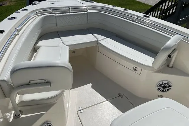 Slide: The Image of Cobia 262 Center Console 2023 - 3