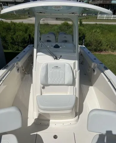 Slide: The Image of Cobia 262 Center Console 2023 - 6