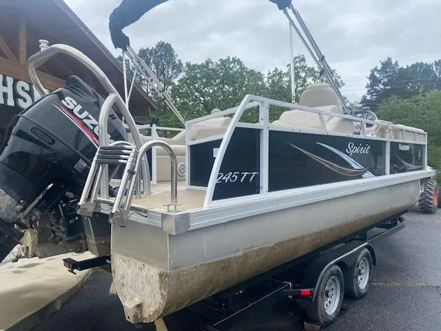 Slide: The Image of 2017 JC 245 TT Spirit pontoon boat on trailer with Suzuki outboard motor. - 4