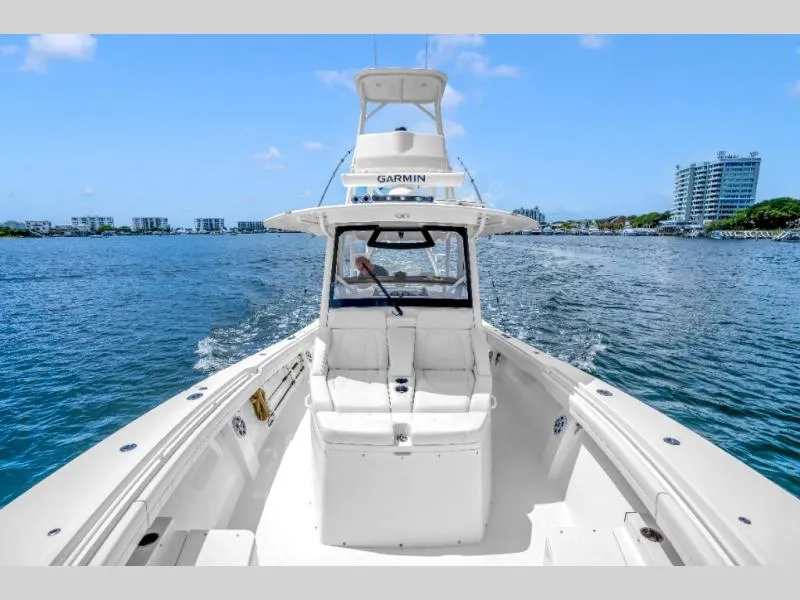 Slide: The Image of Regulator Marine 41 2023 - 14