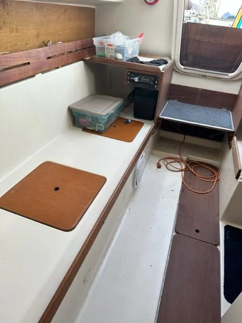 Slide: The Image of Pearson 26 1978 - 18