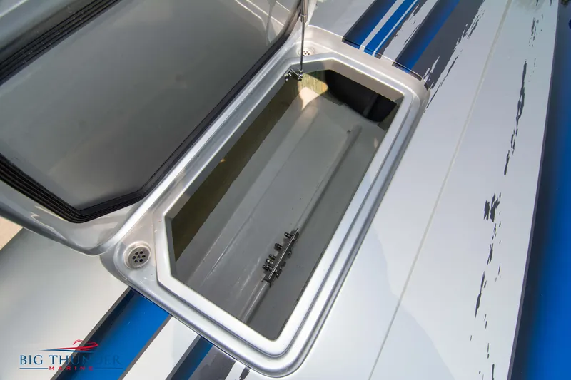 Slide: The Image of Fountain 34 Thundercat 2025 - 56