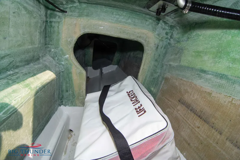 Slide: The Image of Fountain 34 Thundercat 2025 - 59