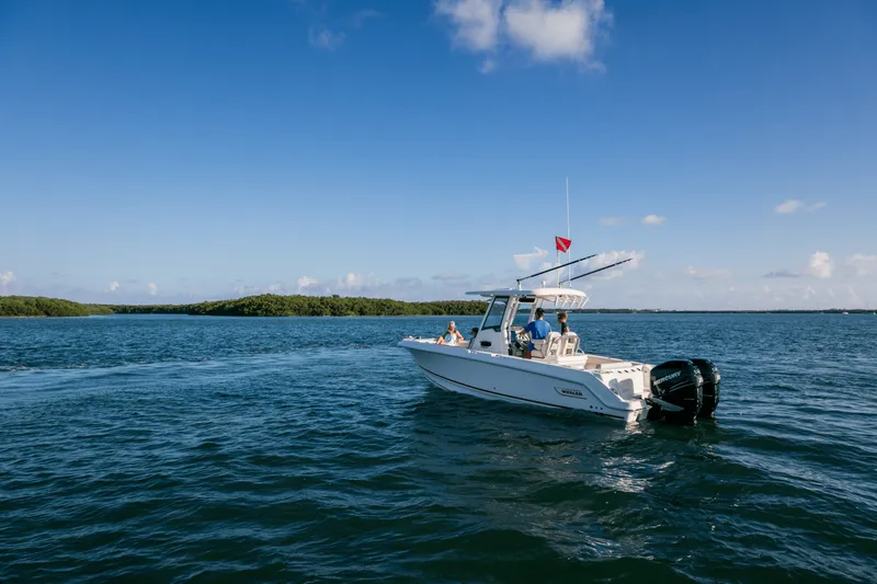 Slide: The Image of Boston Whaler 250 Outrage 2027 - 30
