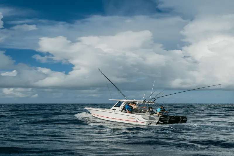 Slide: The Image of Boston Whaler 250 Outrage 2027 - 25