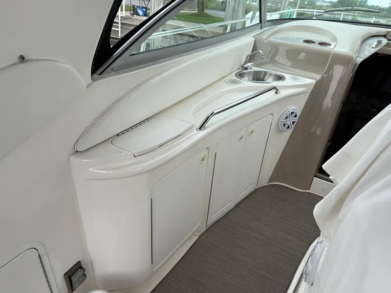 Slide: The Image of Sea Ray 340 SUNDANCER 1999 - 17