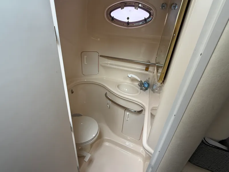 Slide: The Image of Sea Ray 340 SUNDANCER 1999 - 15