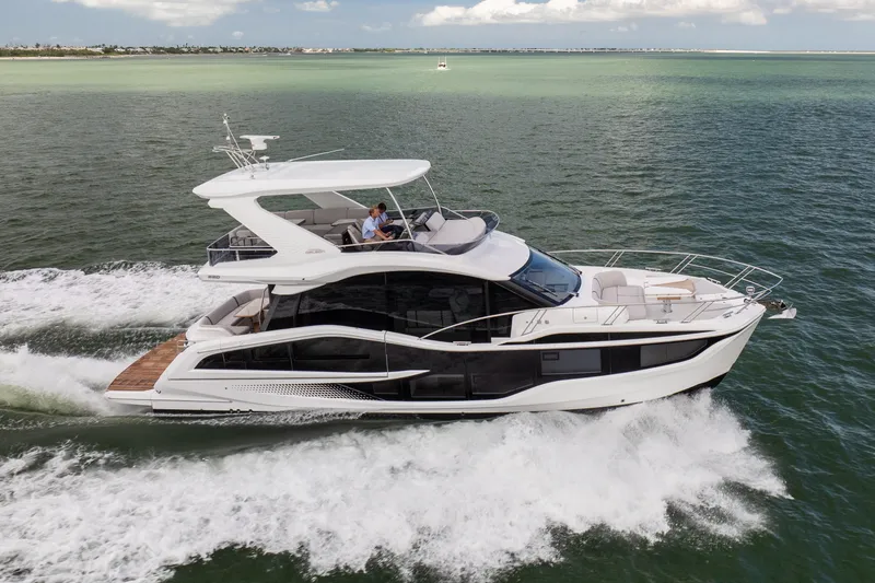 The Image of Galeon 520FLY 2027 - 0