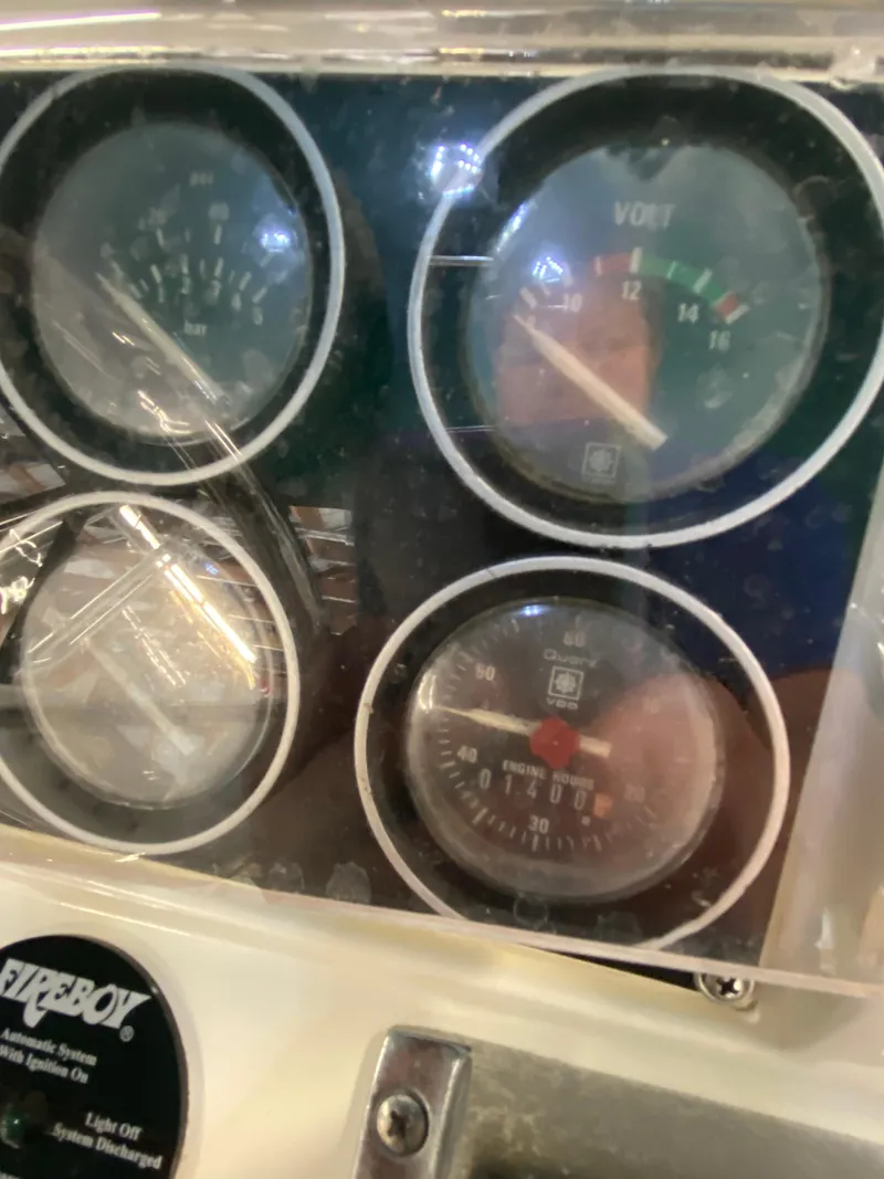 Slide: The Image of Blackfin 29 Flybridge 1988 - 53