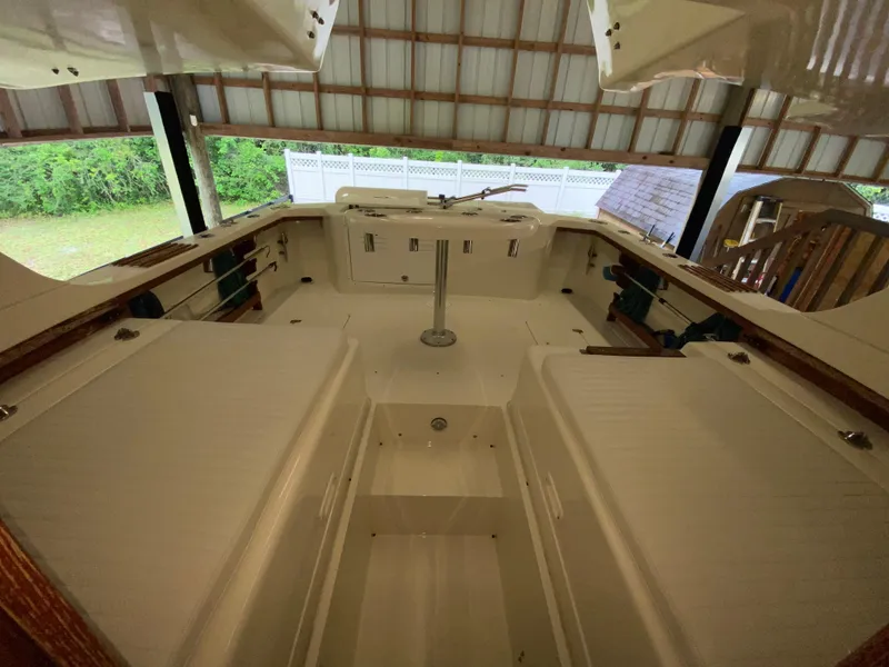 Slide: The Image of Blackfin 29 Flybridge 1988 - 62