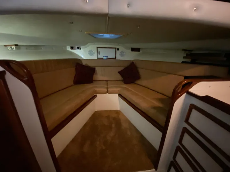 Slide: The Image of Blackfin 29 Flybridge 1988 - 81