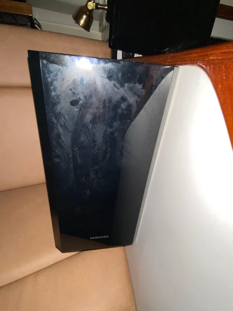 Slide: The Image of Blackfin 29 Flybridge 1988 - 88