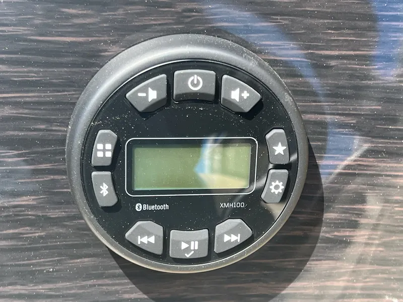 Slide: The Image of Sylvan X3 Party Fish Tritoon 2026 - 22