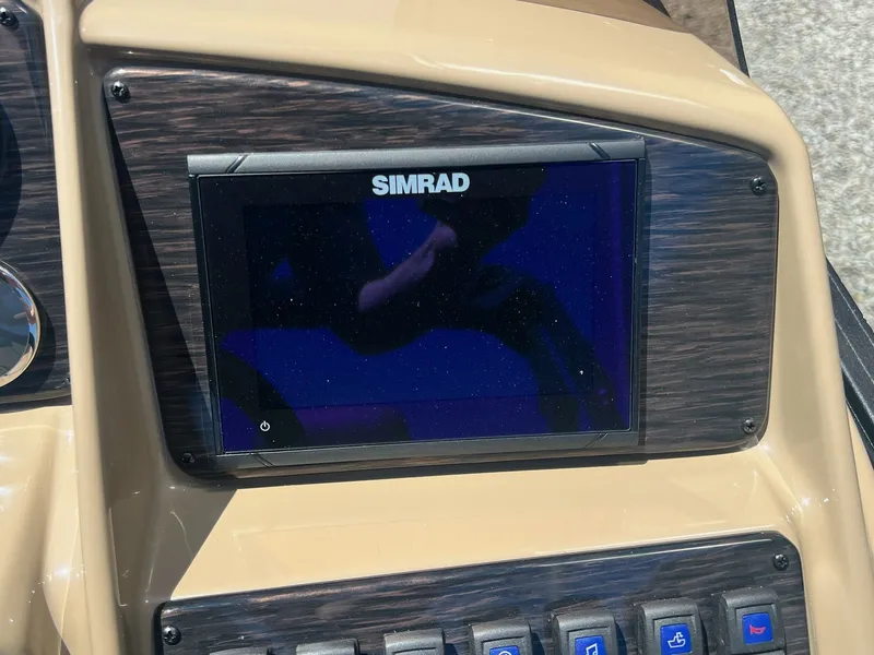 Slide: The Image of Sylvan X3 Party Fish Tritoon 2026 - 31