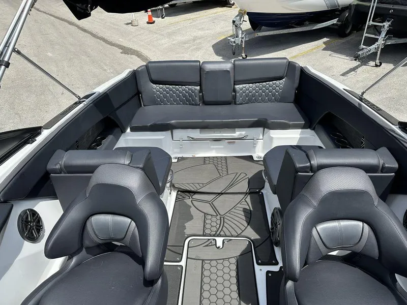 Slide: The Image of Scarab 255 ID 2023 - 9