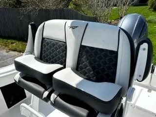 Slide: The Image of Tidewater 210 LXF 2025 - 20