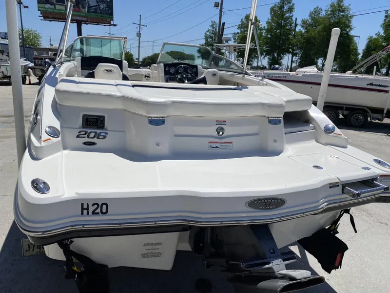 Slide: The Image of Chaparral SSi Sport Boat 206 2011 - 5