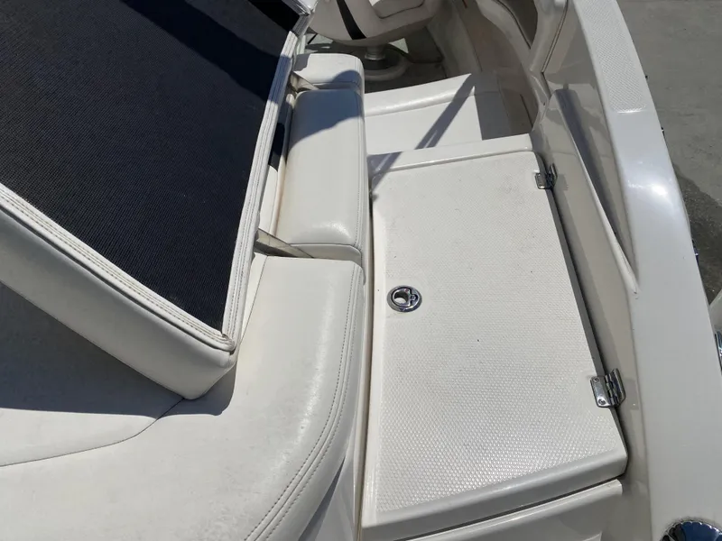 Slide: The Image of Chaparral SSi Sport Boat 206 2011 - 9