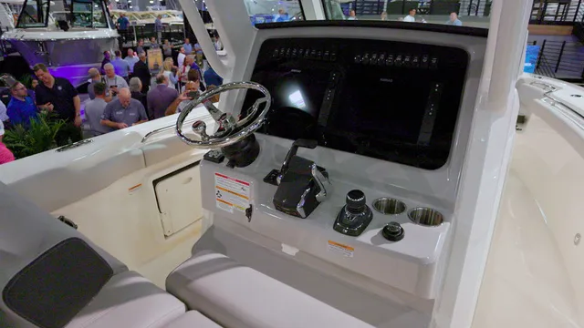 Slide: The Image of Boston Whaler 290 Outrage  2027 - 10