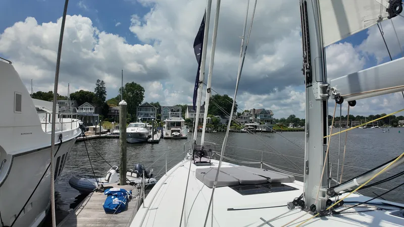 Slide: The Image of Jeanneau 55 2024 - 53