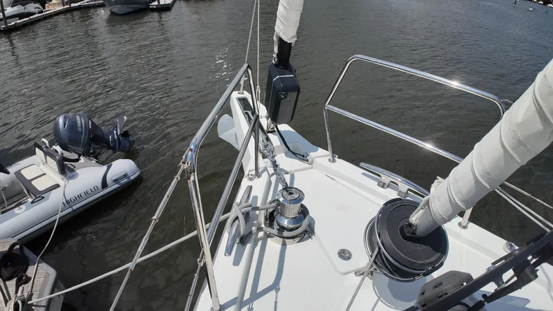 Slide: The Image of Jeanneau 55 2024 - 54