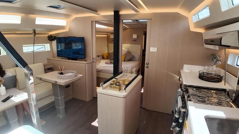 Slide: The Image of Jeanneau 55 2024 - 55