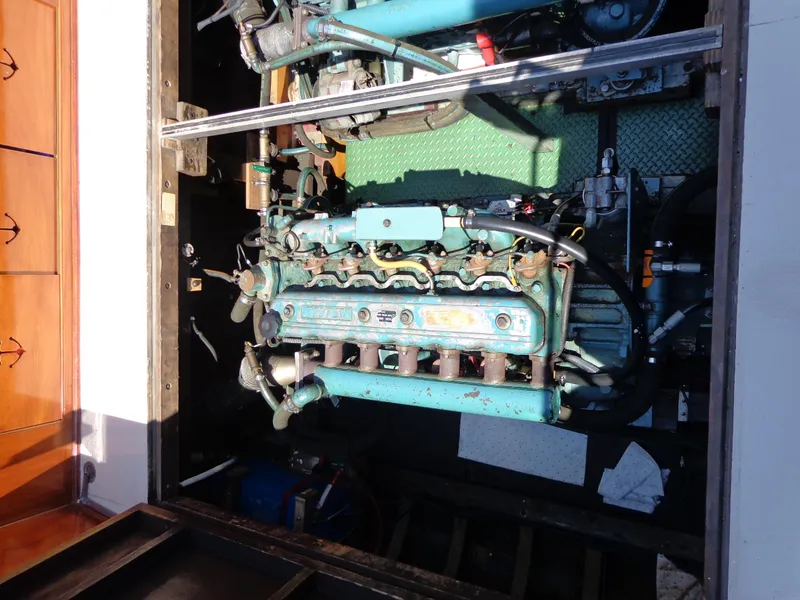 Slide: The Image of Monk Flybridge Sedan 1946 - 57