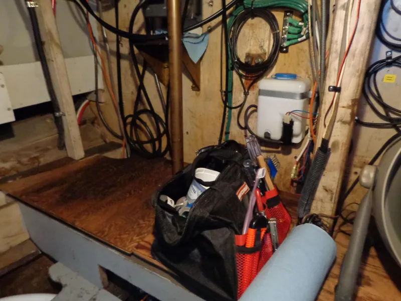 Slide: The Image of Monk Flybridge Sedan 1946 - 67