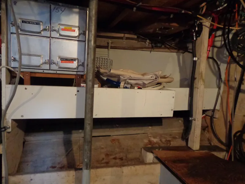 Slide: The Image of Monk Flybridge Sedan 1946 - 68