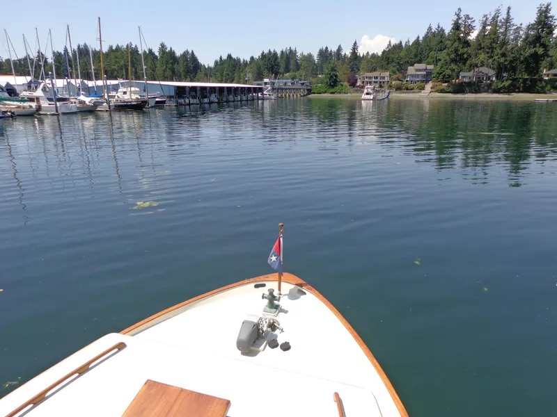 Slide: The Image of Monk Flybridge Sedan 1946 - 75